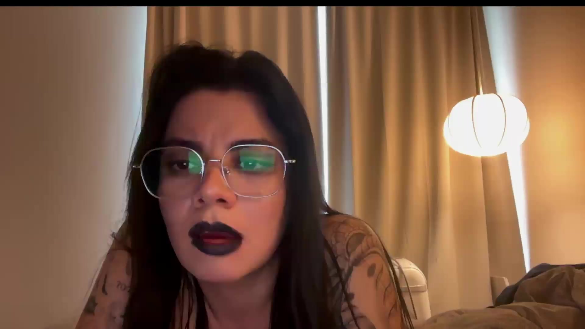 Gallery image thumbnail from Sasha_Noir's myfreecams stream on, 09/15/2026, 23:28 image 11 of 20