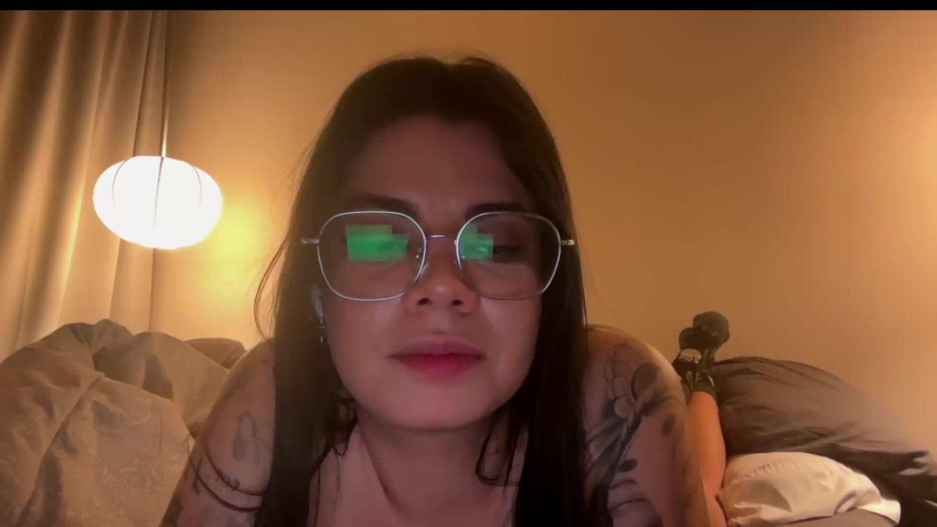 Gallery image thumbnail from Sasha_Noir's myfreecams stream on, 09/16/2026, 02:50 image 17 of 20