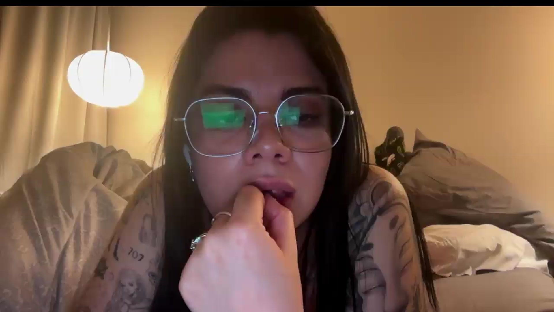 Gallery image thumbnail from Sasha_Noir's myfreecams stream on, 09/16/2026, 02:50 image 6 of 20