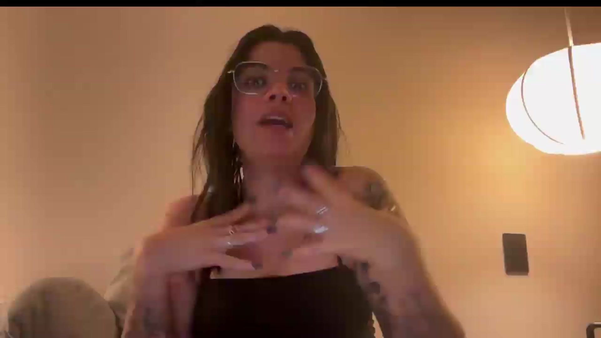 Gallery image thumbnail from Sasha_Noir's myfreecams stream on, 09/17/2026, 24:29 image 3 of 20