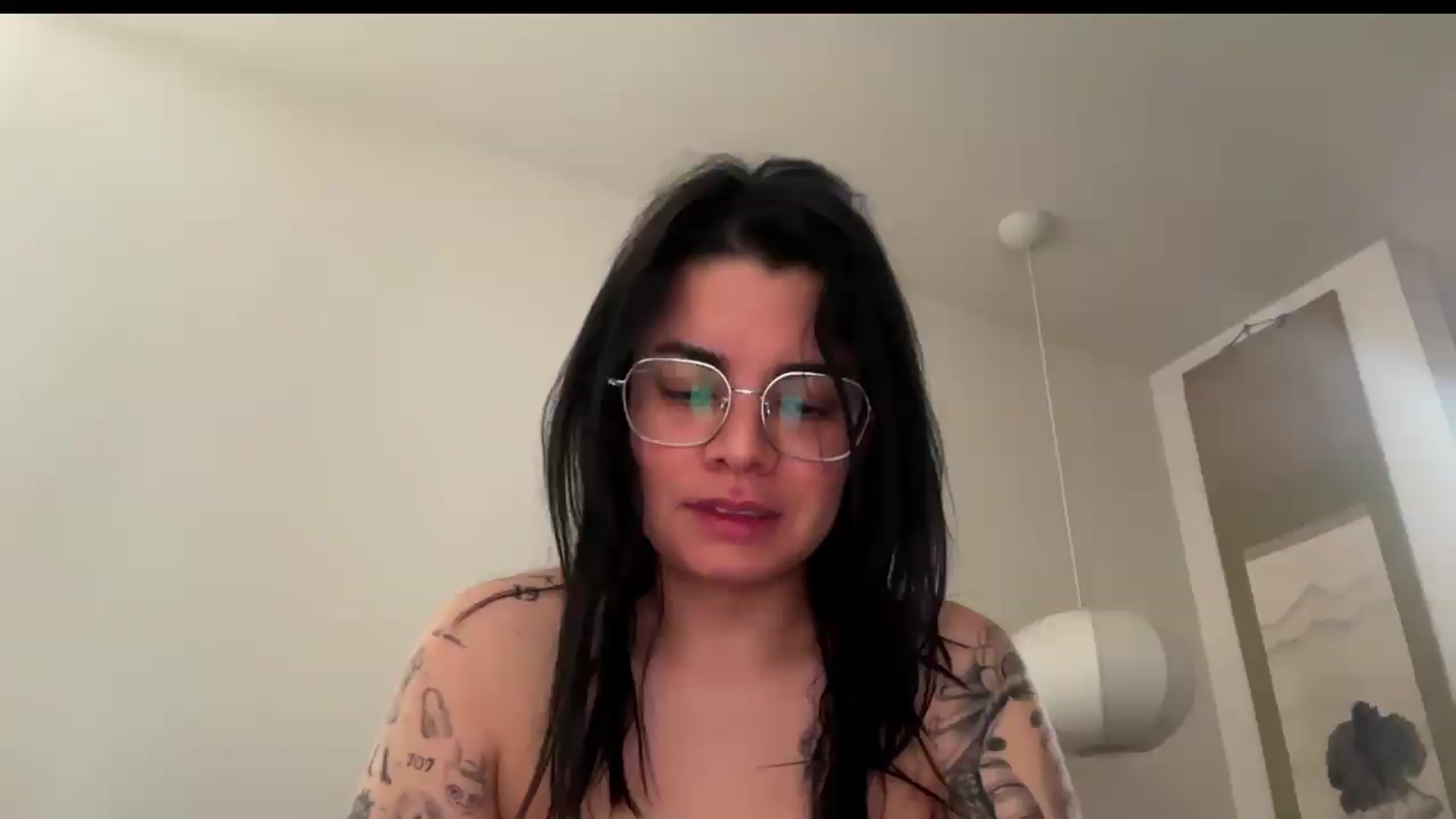 Gallery image thumbnail from Sasha_Noir's myfreecams stream on, 09/20/2026, 19:12 image 5 of 20