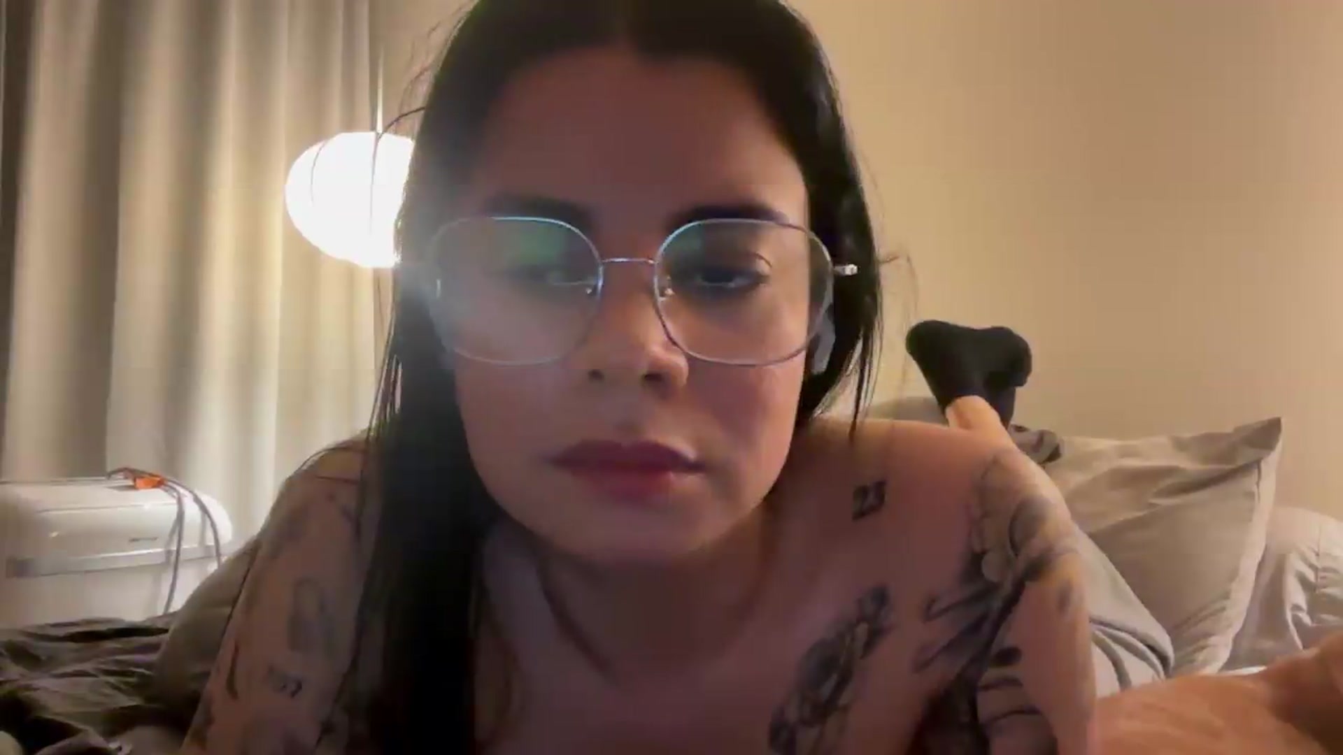 Gallery image thumbnail from Sasha_Noir's myfreecams stream on, 09/25/2026, 01:15 image 8 of 20