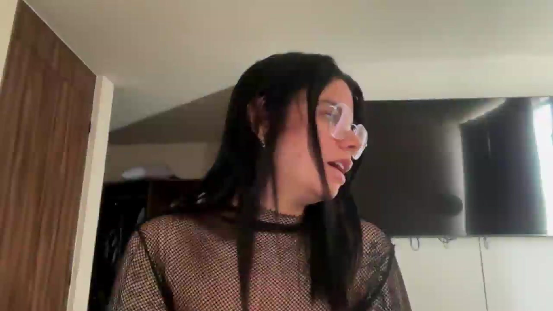 Gallery image thumbnail from Sasha_Noir's myfreecams stream on, 09/25/2026, 18:40 image 5 of 20