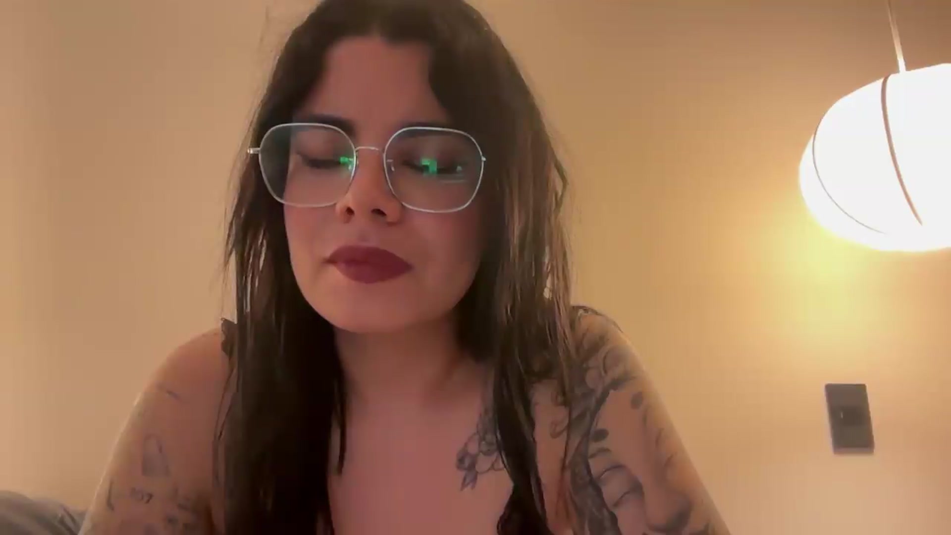 Gallery image thumbnail from Sasha_Noir's myfreecams stream on, 09/26/2026, 22:12 image 4 of 20
