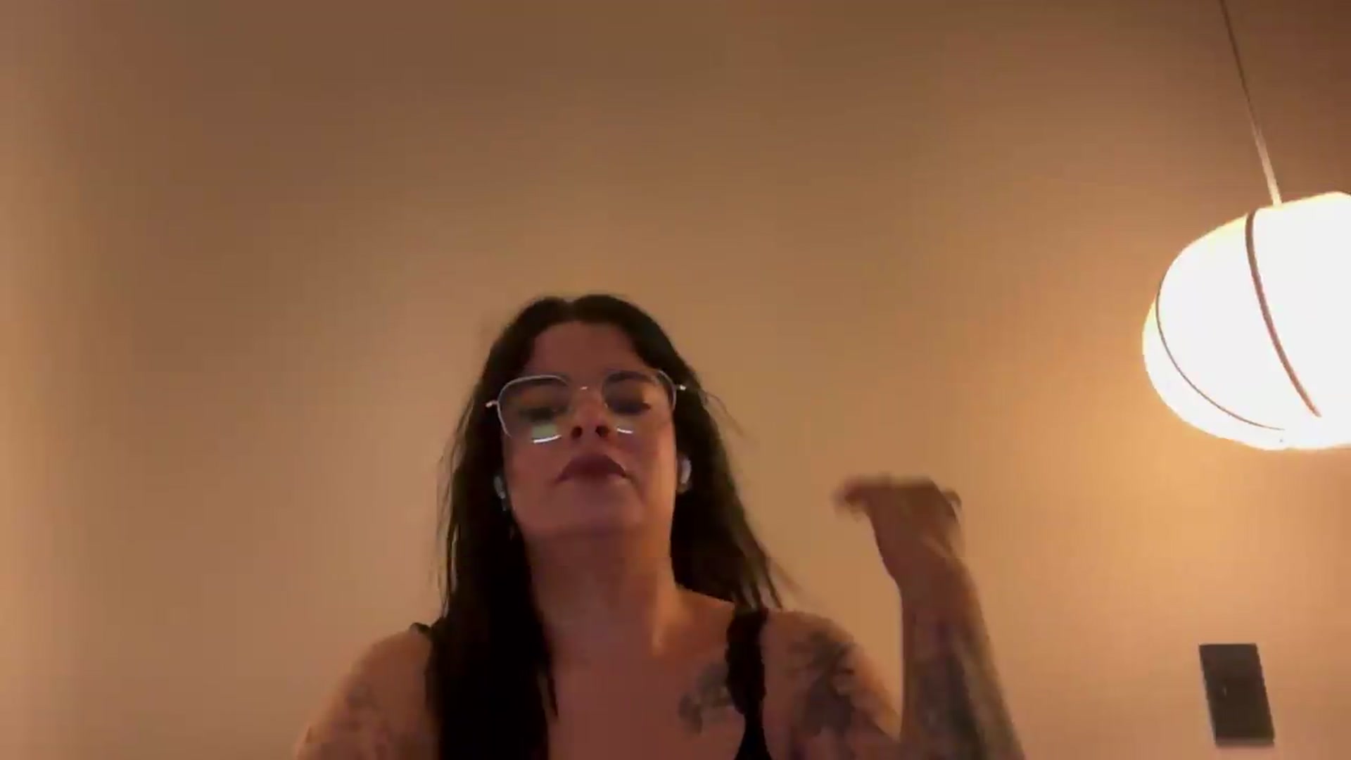 Gallery image thumbnail from Sasha_Noir's myfreecams stream on, 09/26/2026, 22:12 image 19 of 20