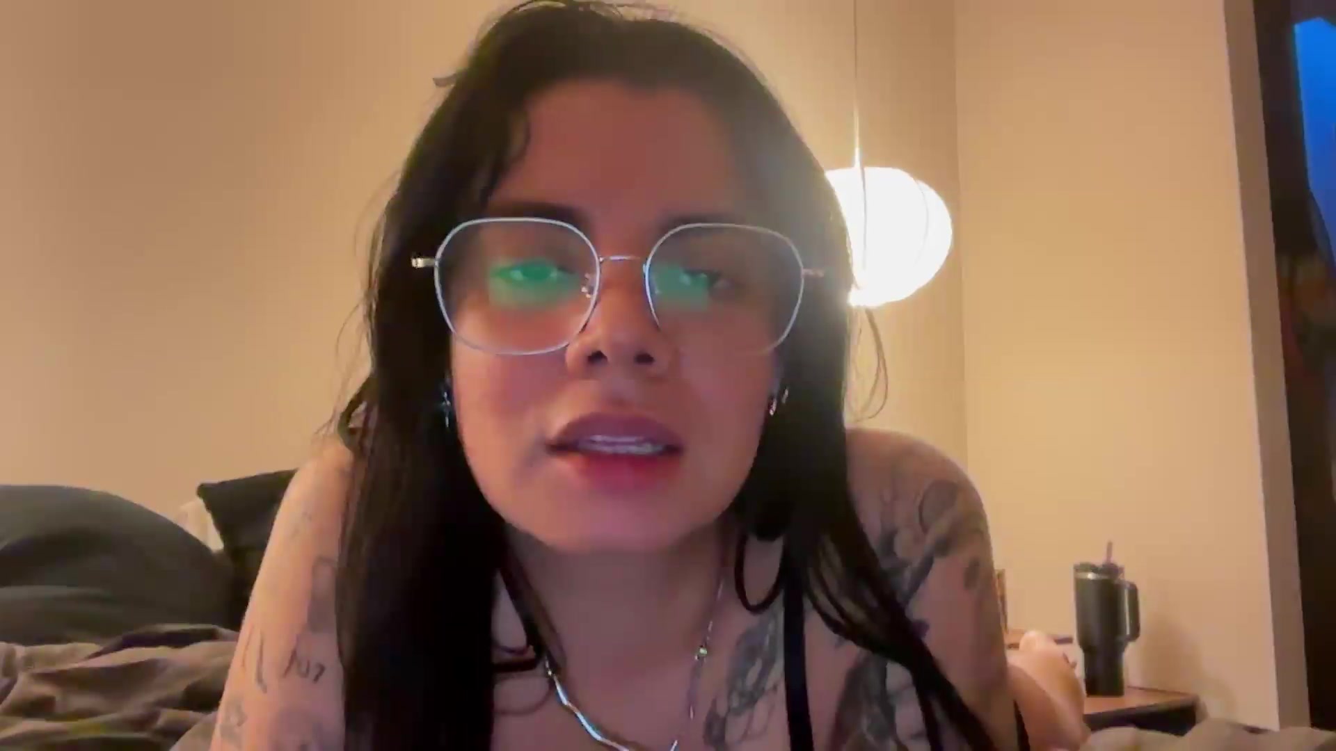 Gallery image thumbnail from Sasha_Noir's myfreecams stream on, 09/29/2026, 24:29 image 17 of 20