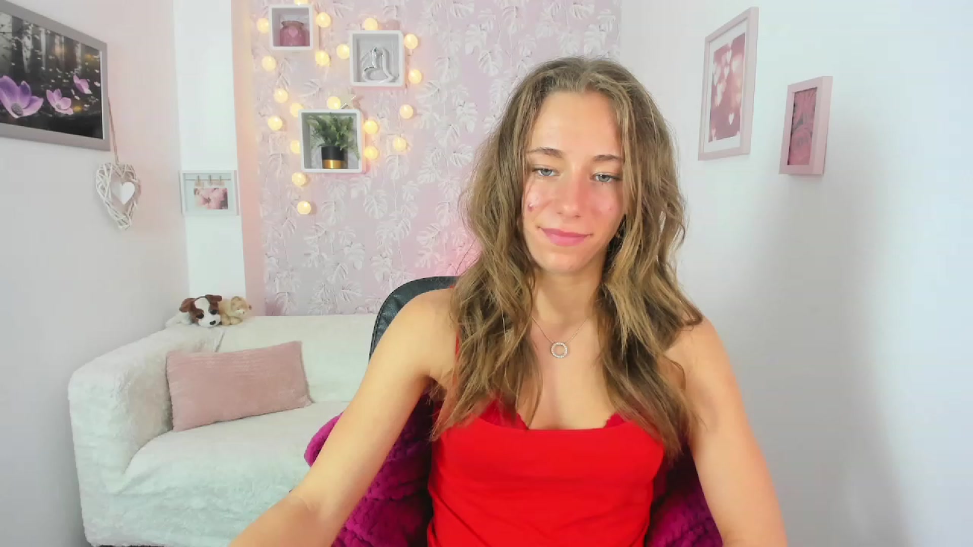 Gallery image thumbnail from Sasha_White18's myfreecams stream on, 06/14/2023, 14:20 image 12 of 20