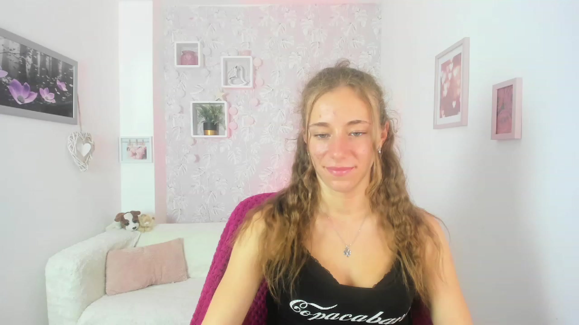 Gallery image thumbnail from Sasha_White18's myfreecams stream on, 06/26/2023, 14:44 image 13 of 20
