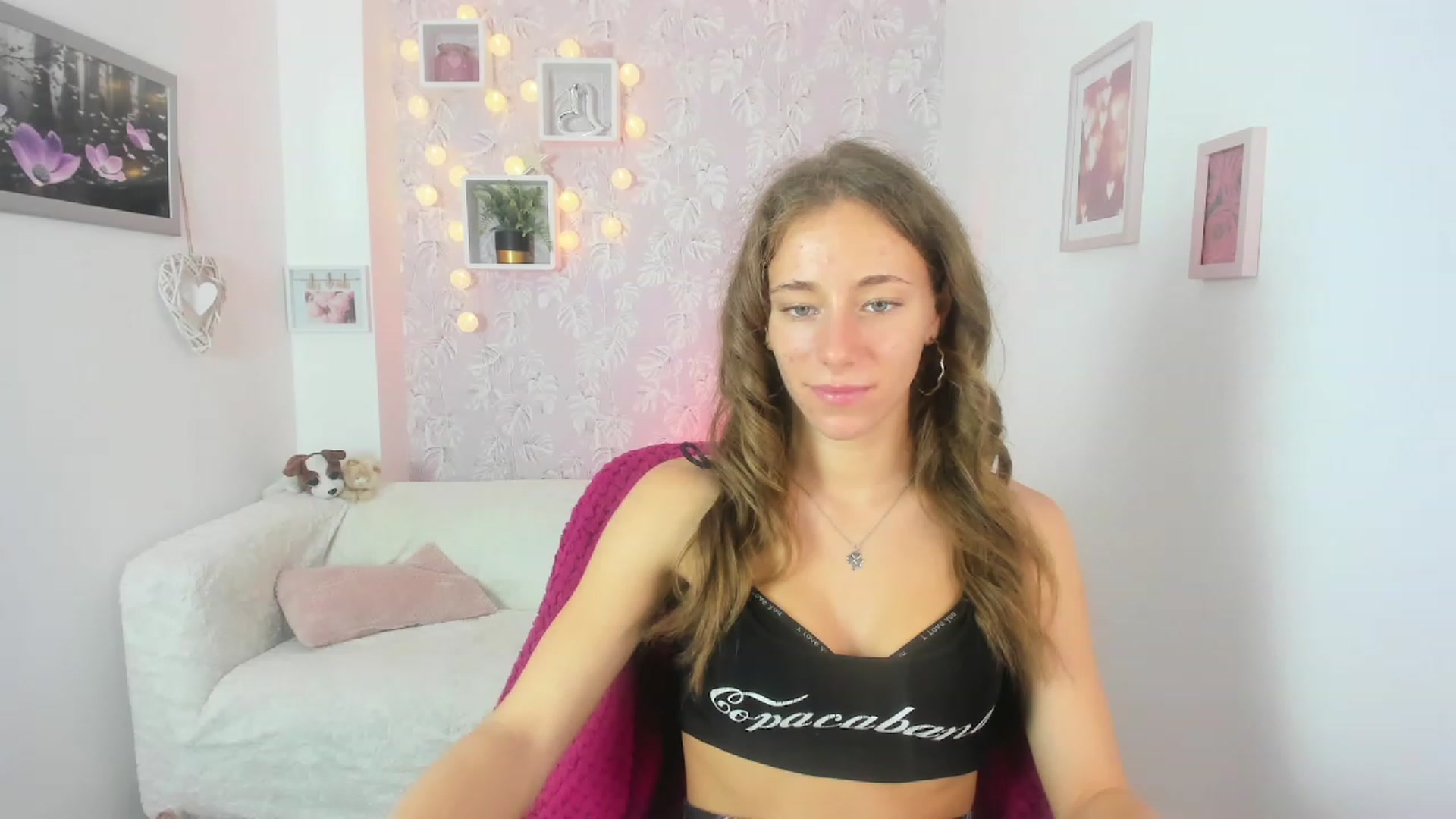 Gallery image thumbnail from Sasha_White18's myfreecams stream on, 07/03/2023, 10:49 image 2 of 20