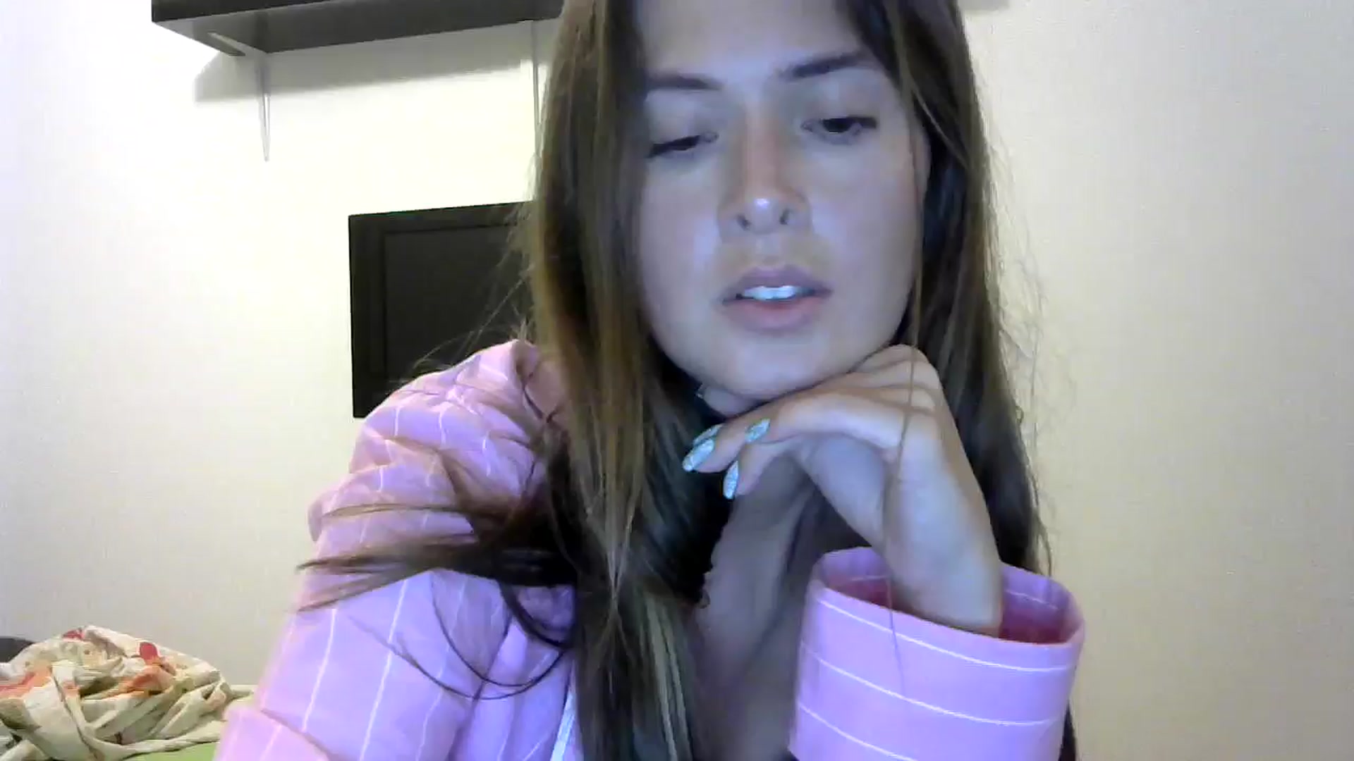 Gallery image thumbnail from Sashaaa's myfreecams stream on, 05/21/2024, 20:33 image 1 of 20