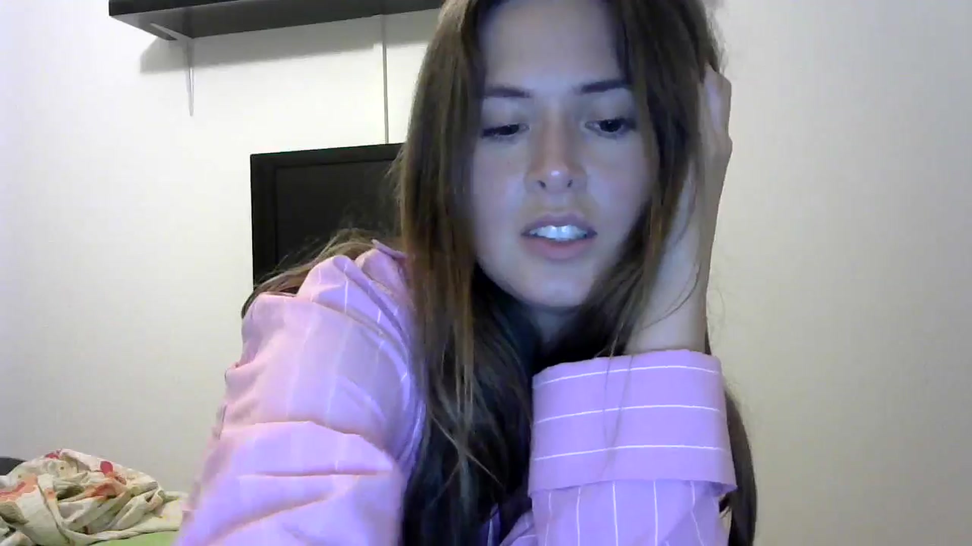 Gallery image thumbnail from Sashaaa's myfreecams stream on, 05/21/2024, 20:33 image 5 of 20