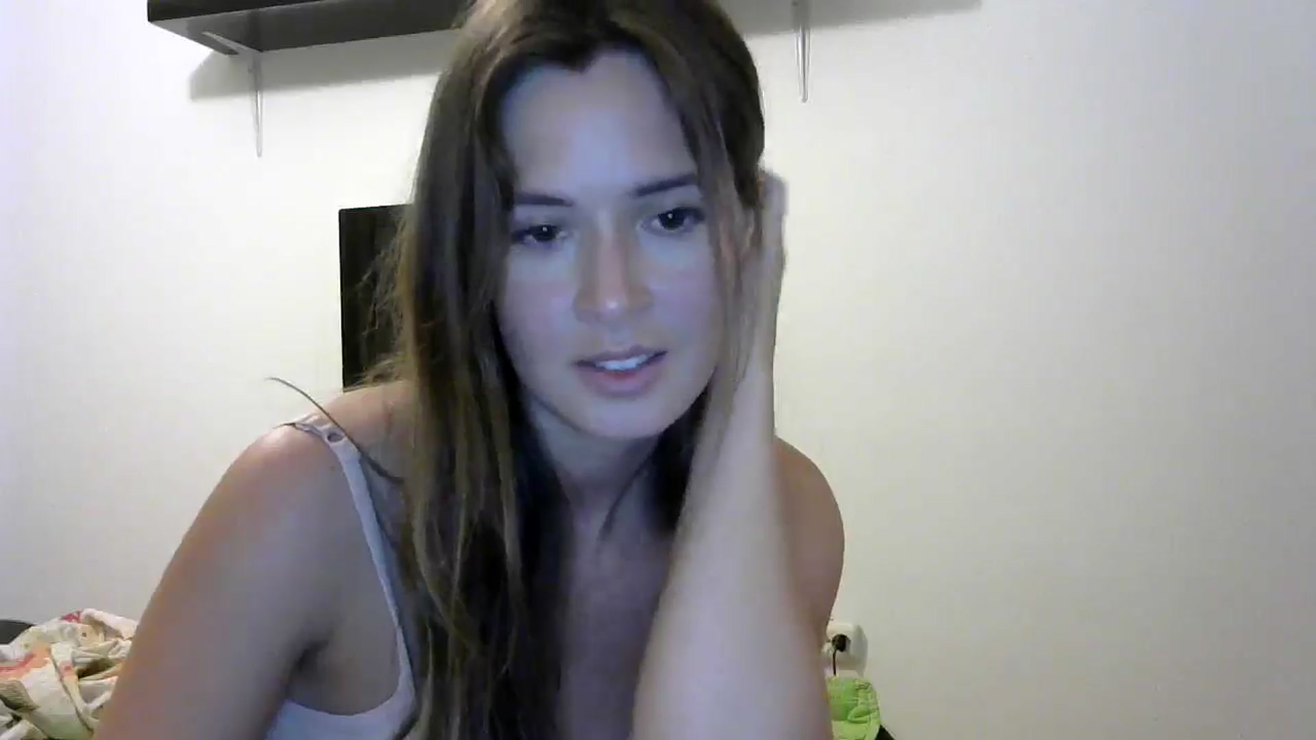 Gallery image thumbnail from Sashaaa's myfreecams stream on, 05/21/2024, 20:33 image 10 of 20