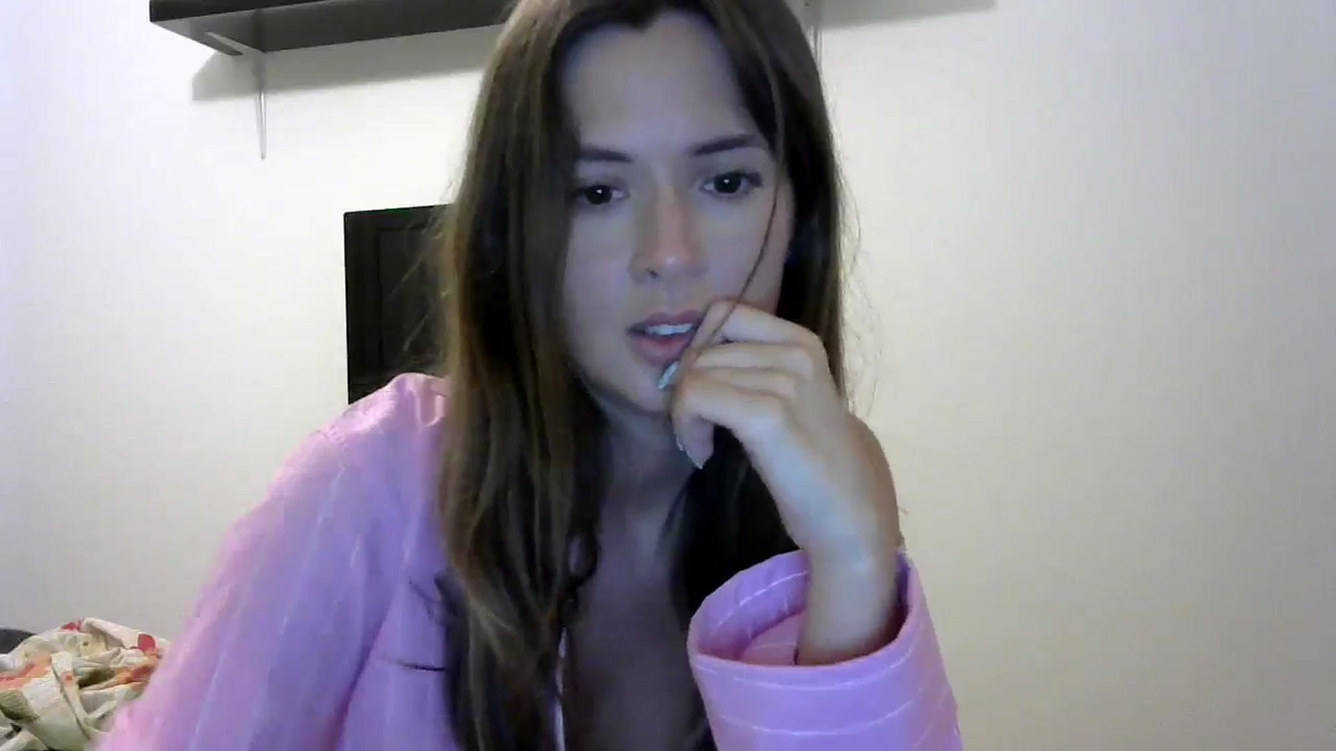 Gallery image thumbnail from Sashaaa's myfreecams stream on, 05/21/2024, 20:33 image 2 of 20