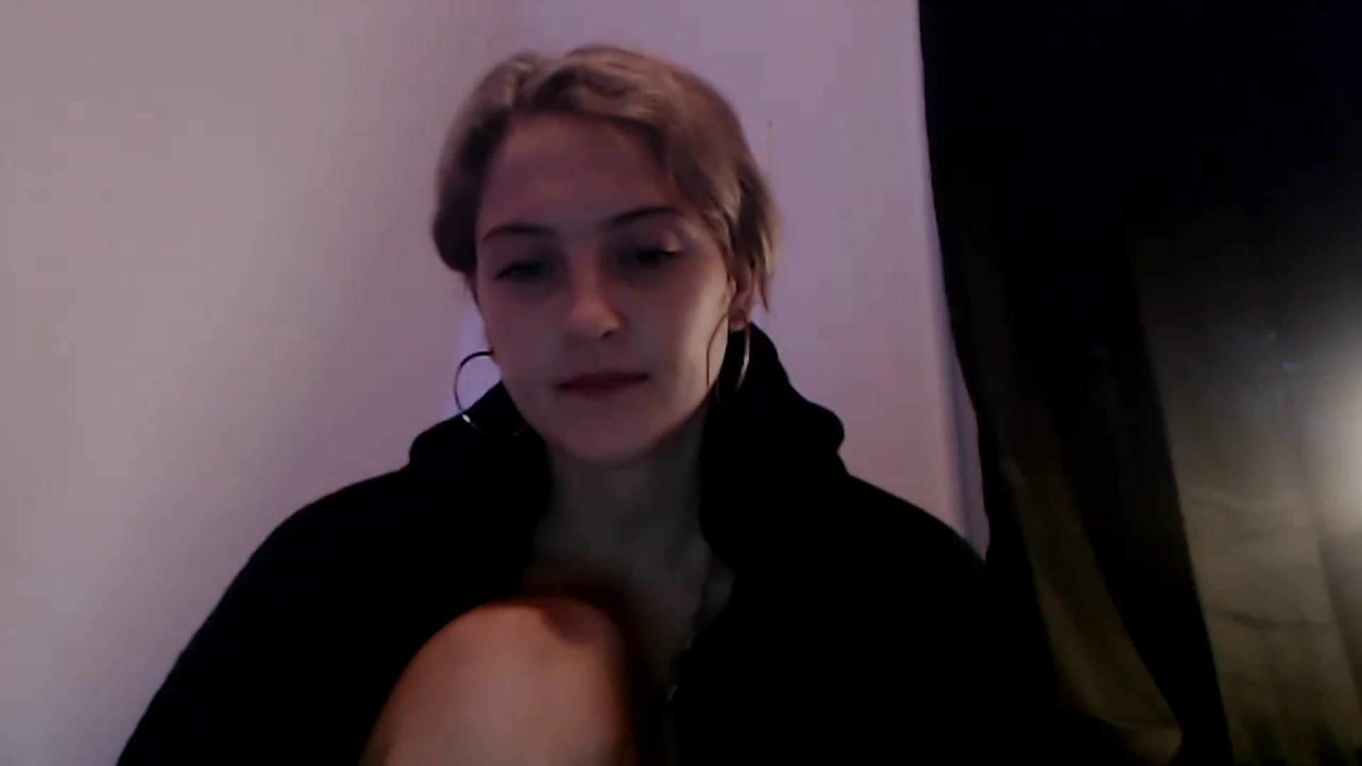 Gallery image thumbnail from Sashaaa5's myfreecams stream on, 04/19/2023, 06:44 image 20 of 20