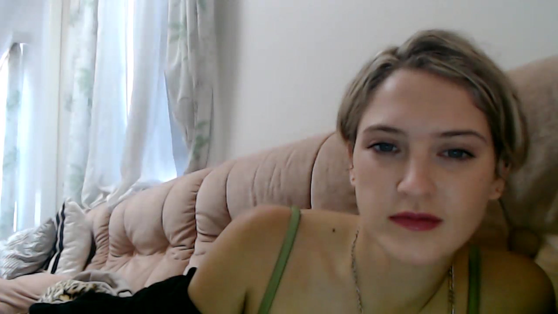 Gallery image thumbnail from Sashaaa5's myfreecams stream on, 04/20/2023, 04:28 image 10 of 20