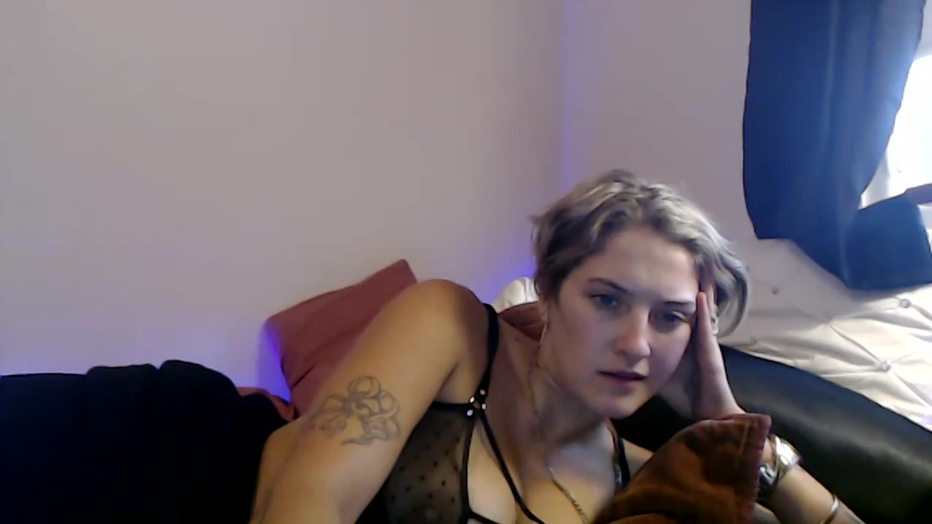 Gallery image thumbnail from Sashaaa5's myfreecams stream on, 04/24/2023, 04:41 image 13 of 20