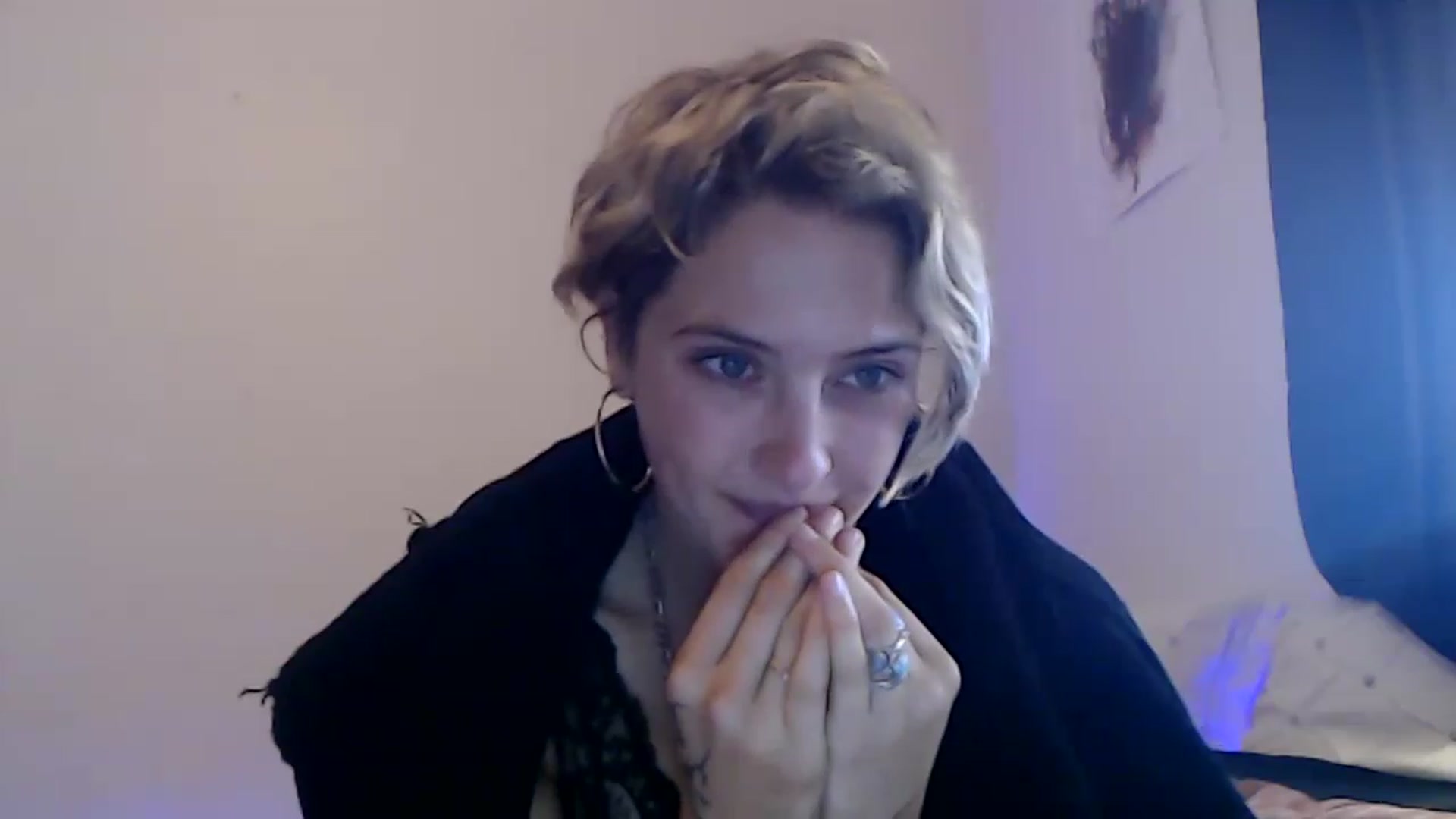 Gallery image thumbnail from Sashaaa5's myfreecams stream on, 04/24/2023, 05:26 image 15 of 20