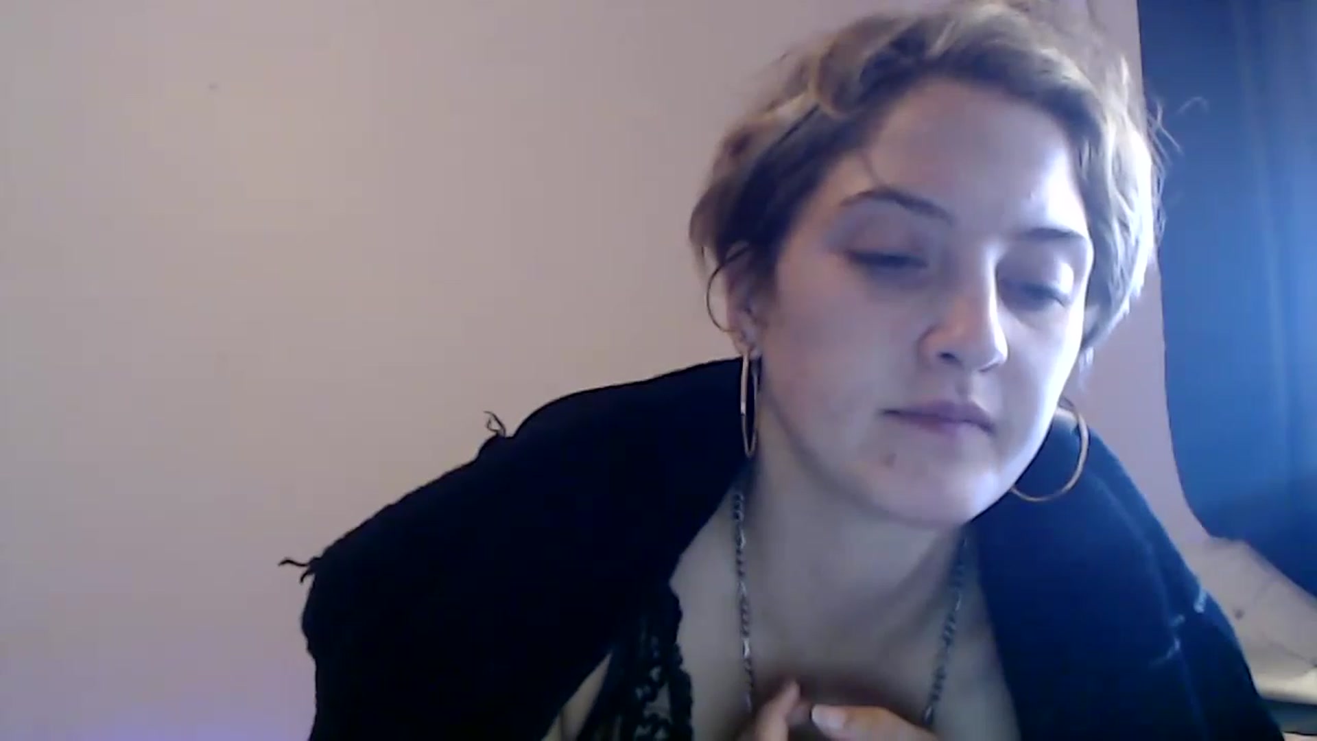 Gallery image thumbnail from Sashaaa5's myfreecams stream on, 04/24/2023, 05:26 image 13 of 20
