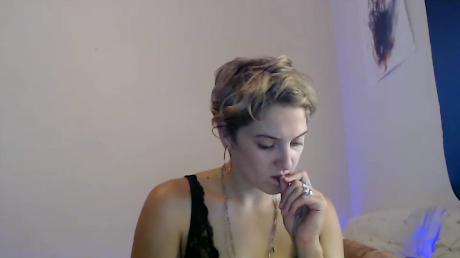 Gallery image thumbnail from Sashaaa5's myfreecams stream on, 04/24/2023, 05:26 image 2 of 20