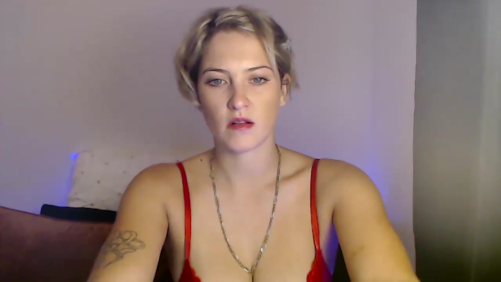 Gallery image thumbnail from Sashaaa5's myfreecams stream on, 04/28/2023, 03:38 image 9 of 20