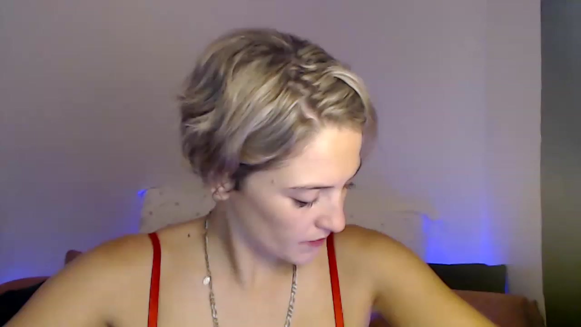 Gallery image thumbnail from Sashaaa5's myfreecams stream on, 04/28/2023, 03:38 image 2 of 20