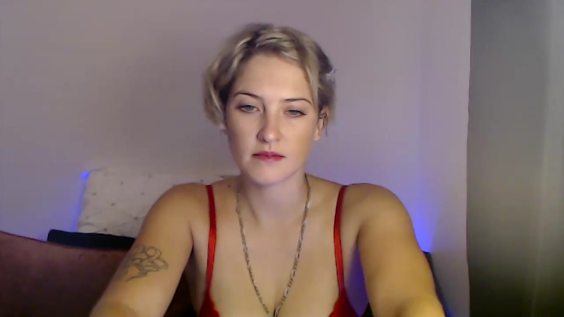 Gallery image thumbnail from Sashaaa5's myfreecams stream on, 04/28/2023, 03:38 image 11 of 20