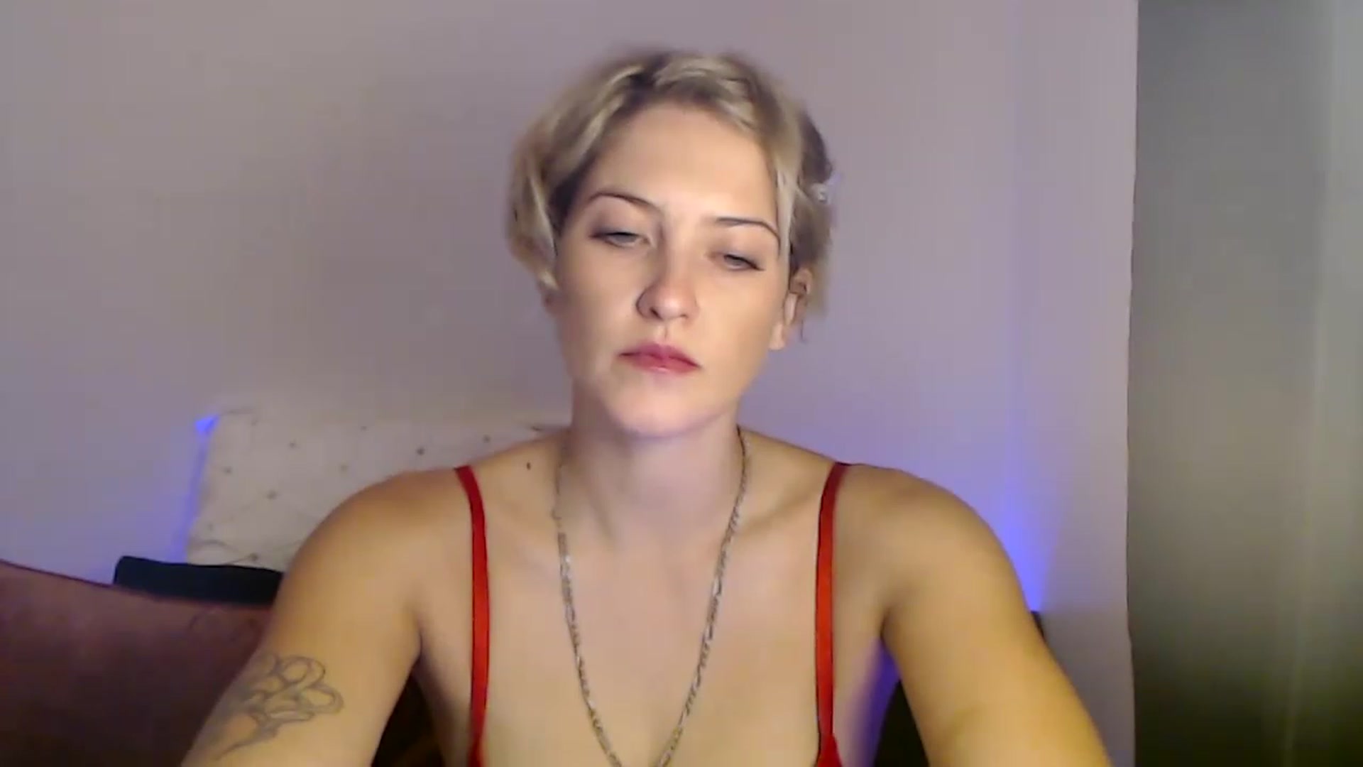 Gallery image thumbnail from Sashaaa5's myfreecams stream on, 04/28/2023, 03:38 image 12 of 20