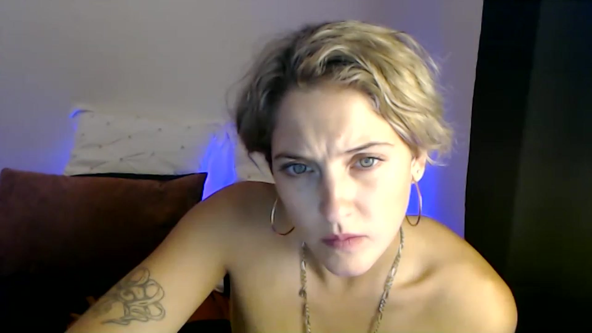 Gallery image thumbnail from Sashaaa5's myfreecams stream on, 05/01/2023, 05:06 image 2 of 20
