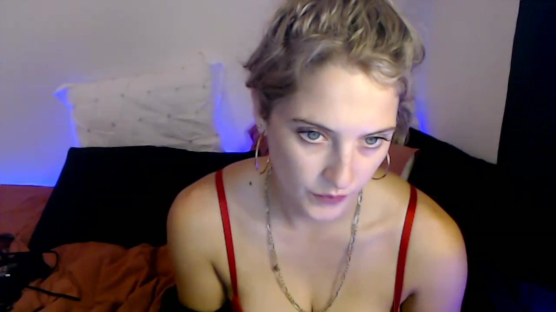 Gallery image thumbnail from Sashaaa5's myfreecams stream on, 05/02/2023, 06:29 image 9 of 20