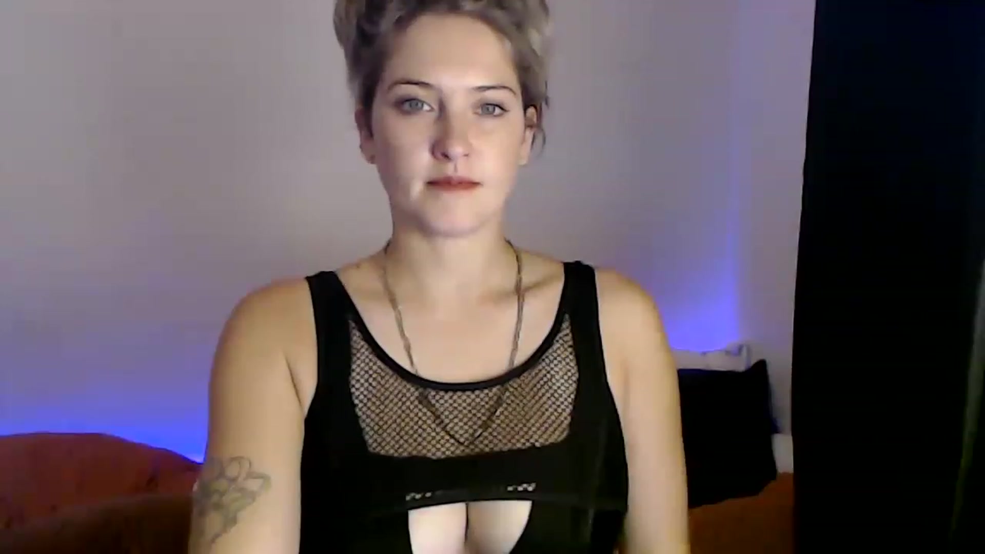 Gallery image thumbnail from Sashaaa5's myfreecams stream on, 05/09/2023, 07:14 image 11 of 20