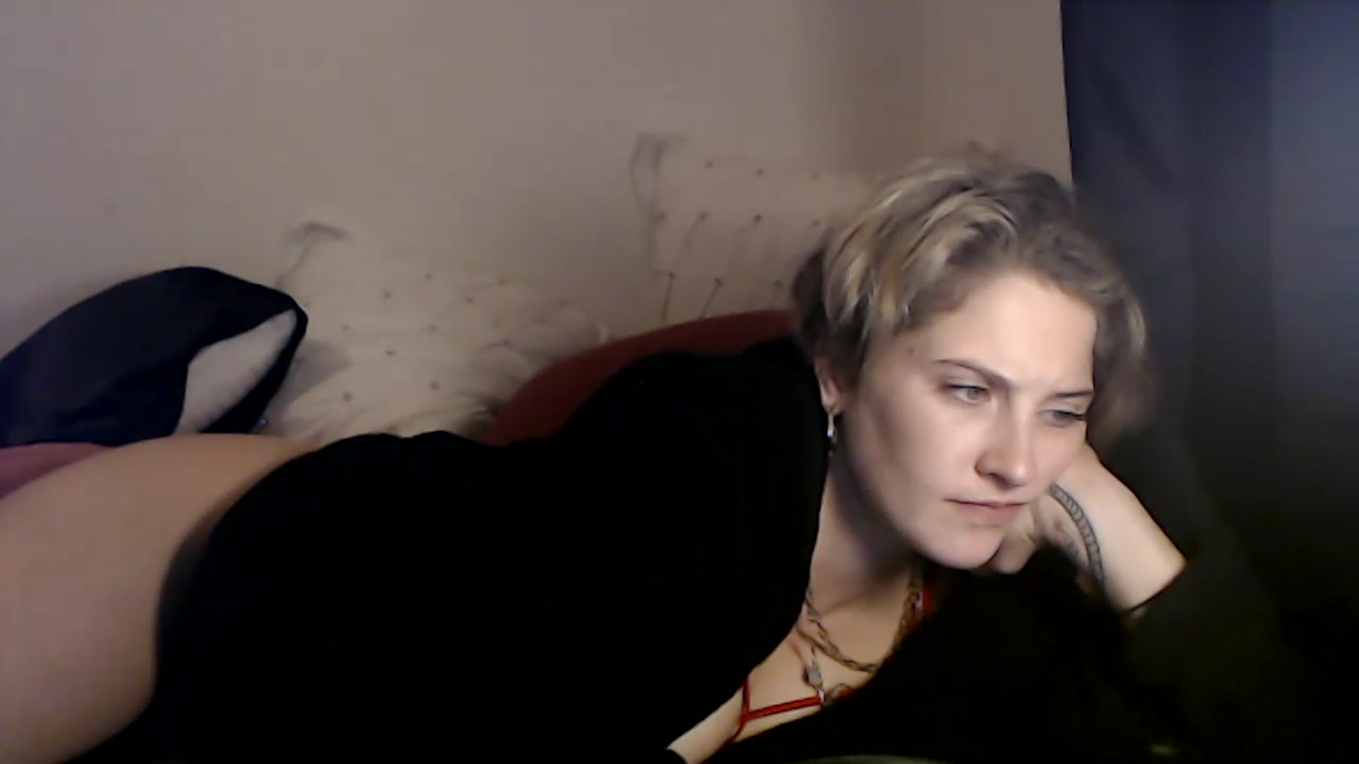 Gallery image thumbnail from Sashaaa5's myfreecams stream on, 05/23/2023, 07:40 image 12 of 20