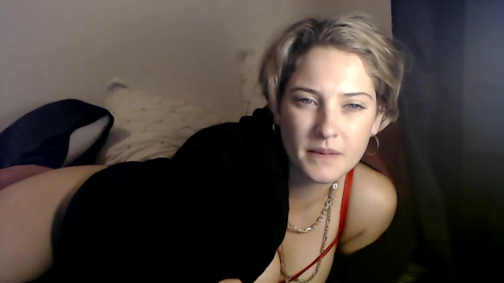 Gallery image thumbnail from Sashaaa5's myfreecams stream on, 05/23/2023, 07:40 image 18 of 20