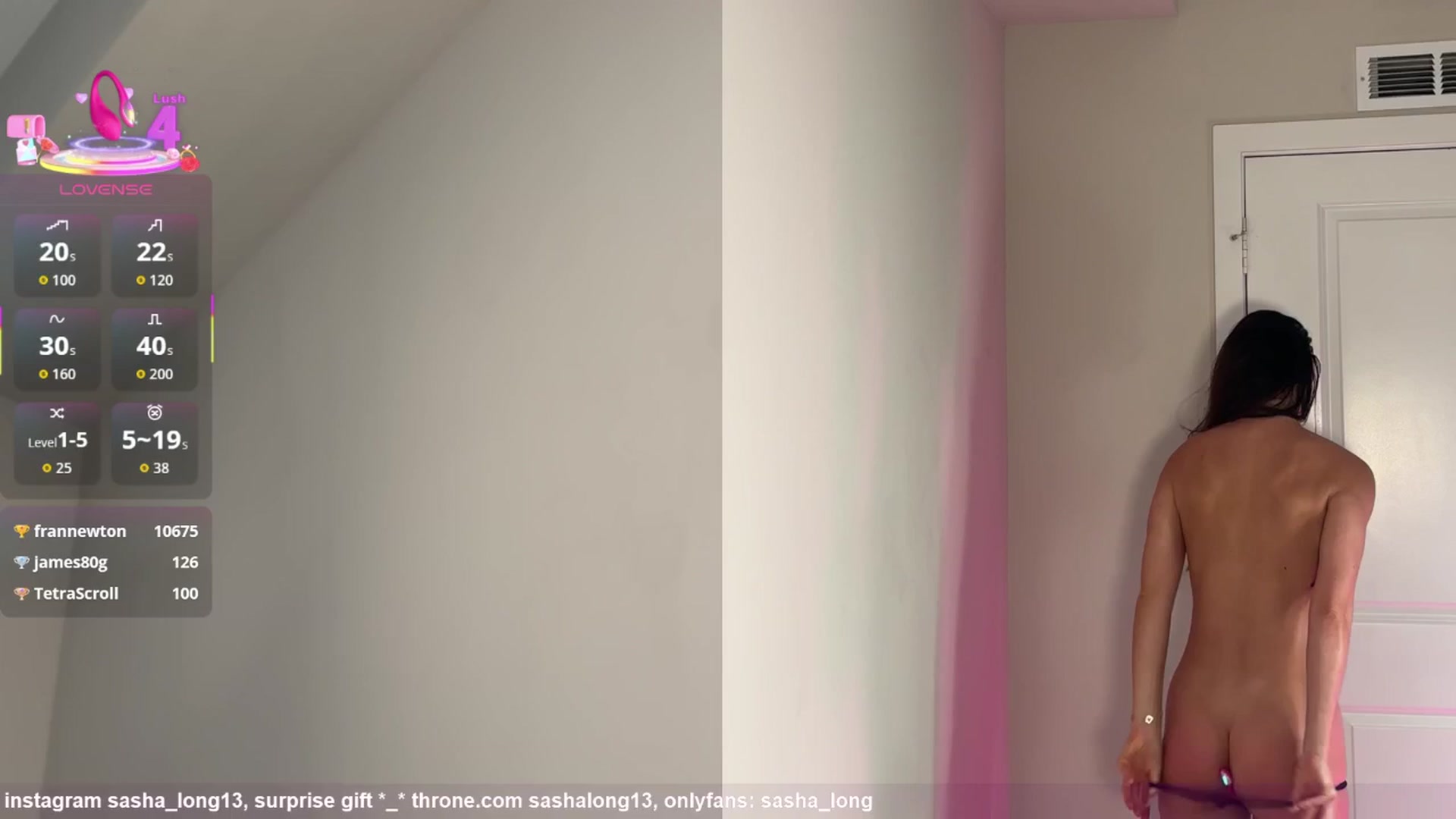 Gallery image thumbnail from Sashalong's myfreecams stream on, 12/21/2025, 21:40 image 15 of 20