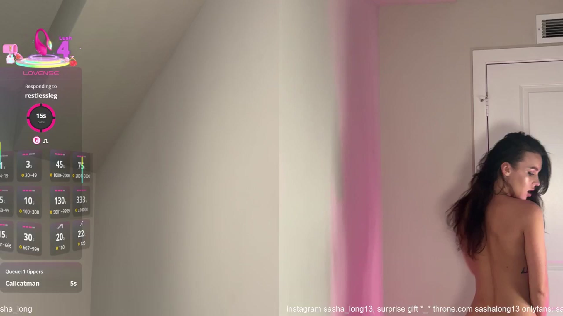 Gallery image thumbnail from Sashalong's myfreecams stream on, 12/25/2025, 03:18 image 13 of 20