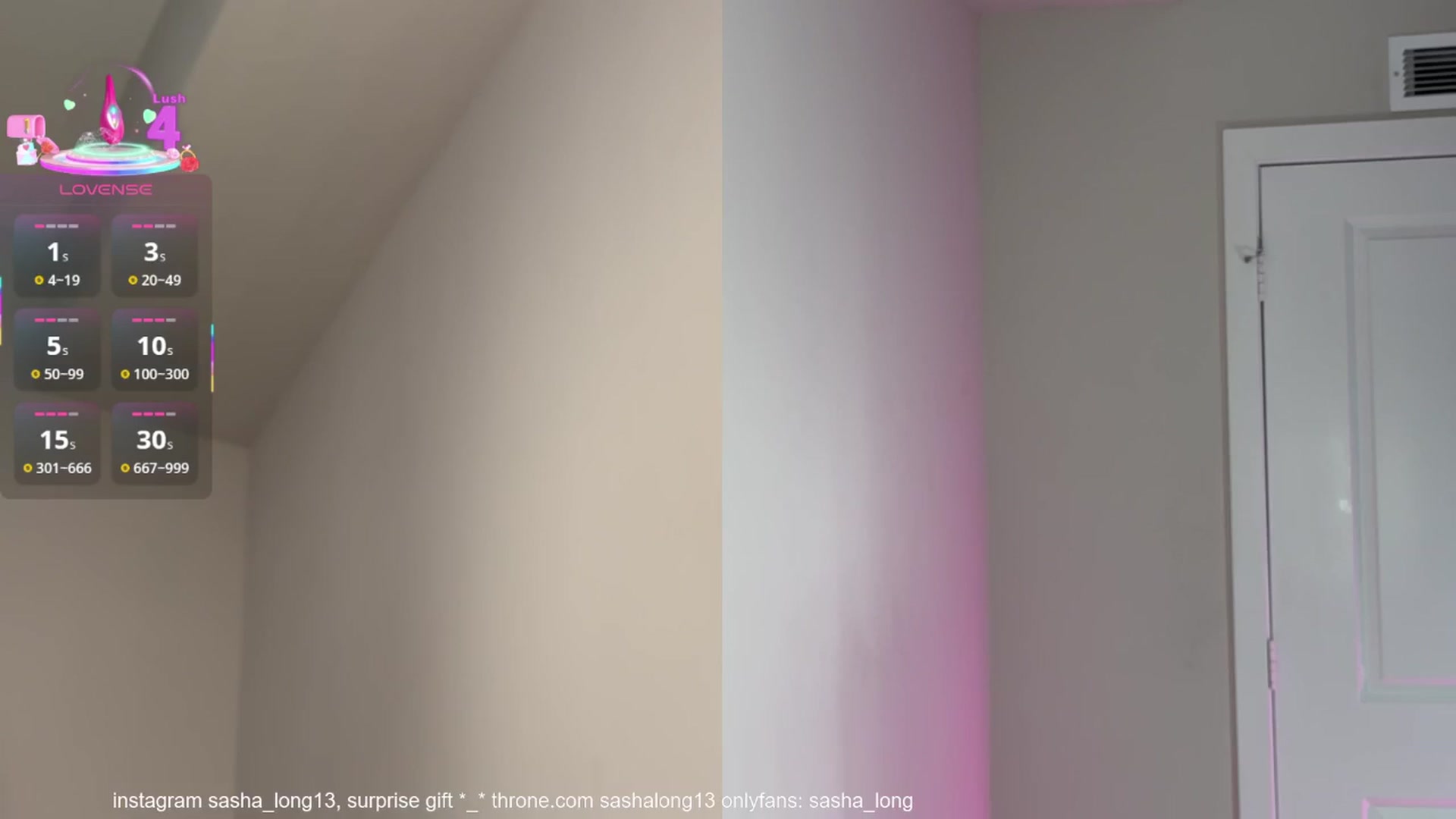 Gallery image thumbnail from Sashalong's myfreecams stream on, 12/25/2025, 03:18 image 10 of 20