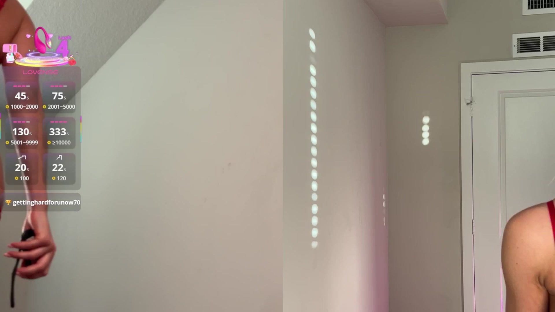 Gallery image thumbnail from Sashalong's myfreecams stream on, 12/31/2025, 22:20 image 14 of 20
