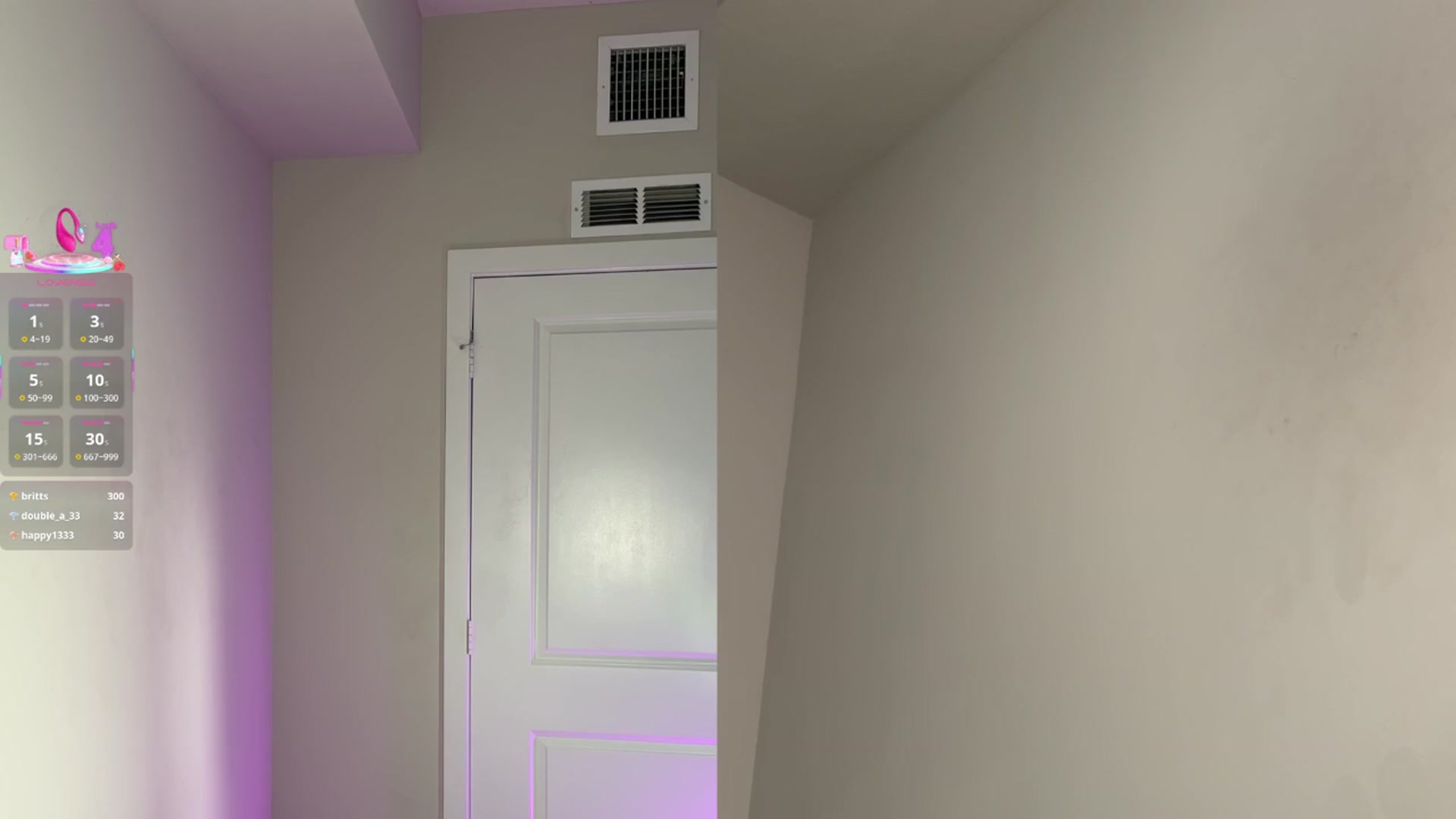 Gallery image thumbnail from Sashalong's myfreecams stream on, 03/03/2026, 03:33 image 15 of 20