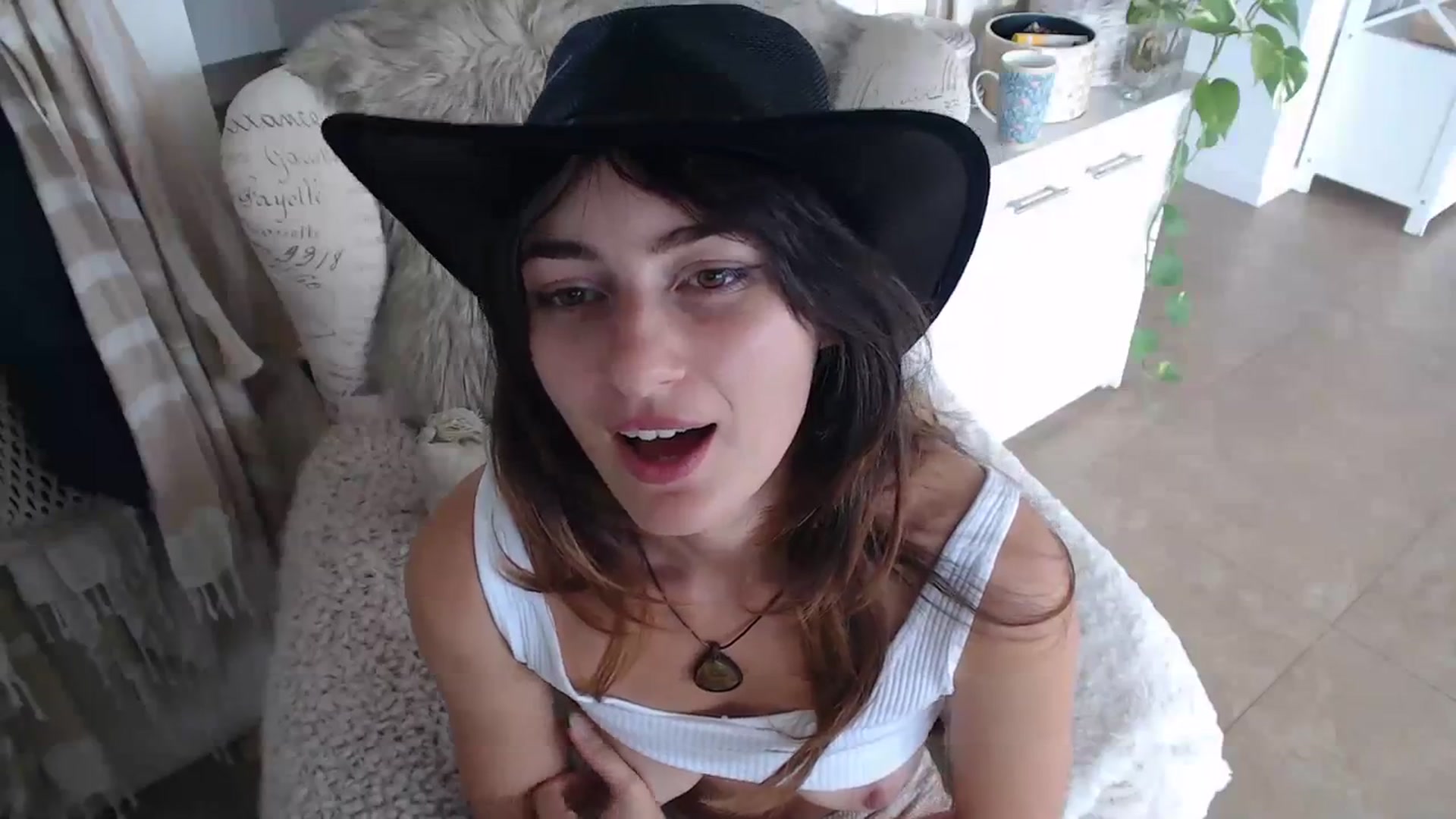 Gallery image thumbnail from Saskia's myfreecams stream on, 10/26/2023, 01:44 image 8 of 20