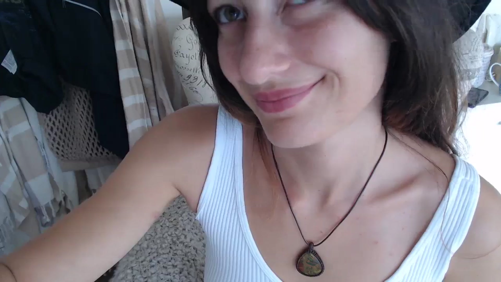 Gallery image thumbnail from Saskia's myfreecams stream on, 10/26/2023, 01:44 image 2 of 20