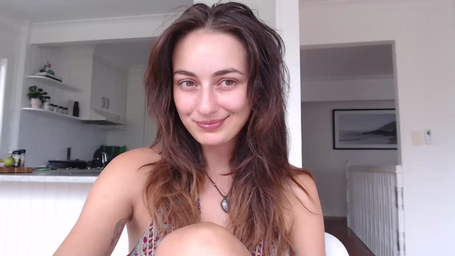 Gallery image thumbnail from Saskia's myfreecams stream on, 03/04/2024, 07:59 image 1 of 20