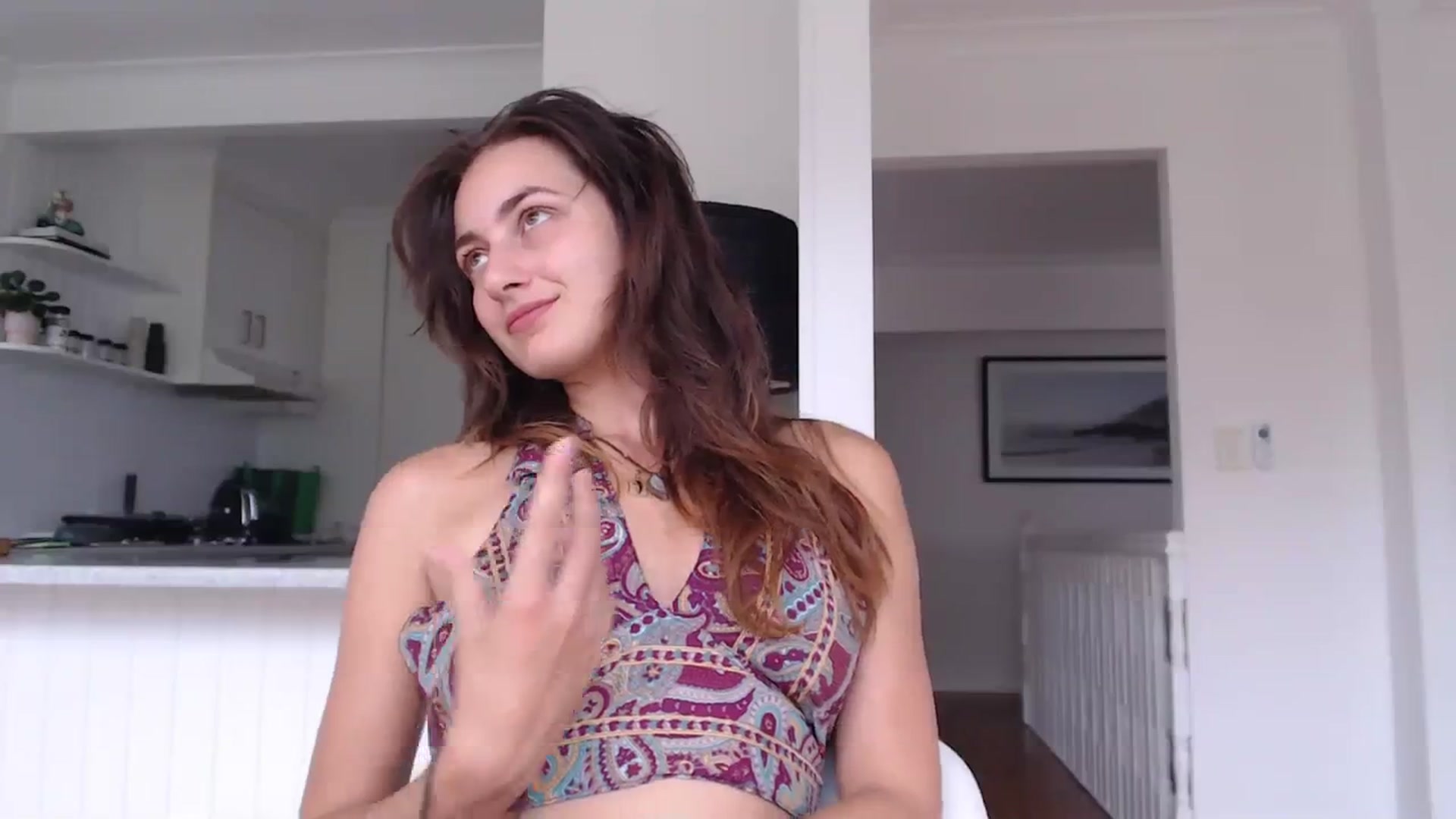 Gallery image thumbnail from Saskia's myfreecams stream on, 03/04/2024, 07:59 image 3 of 20