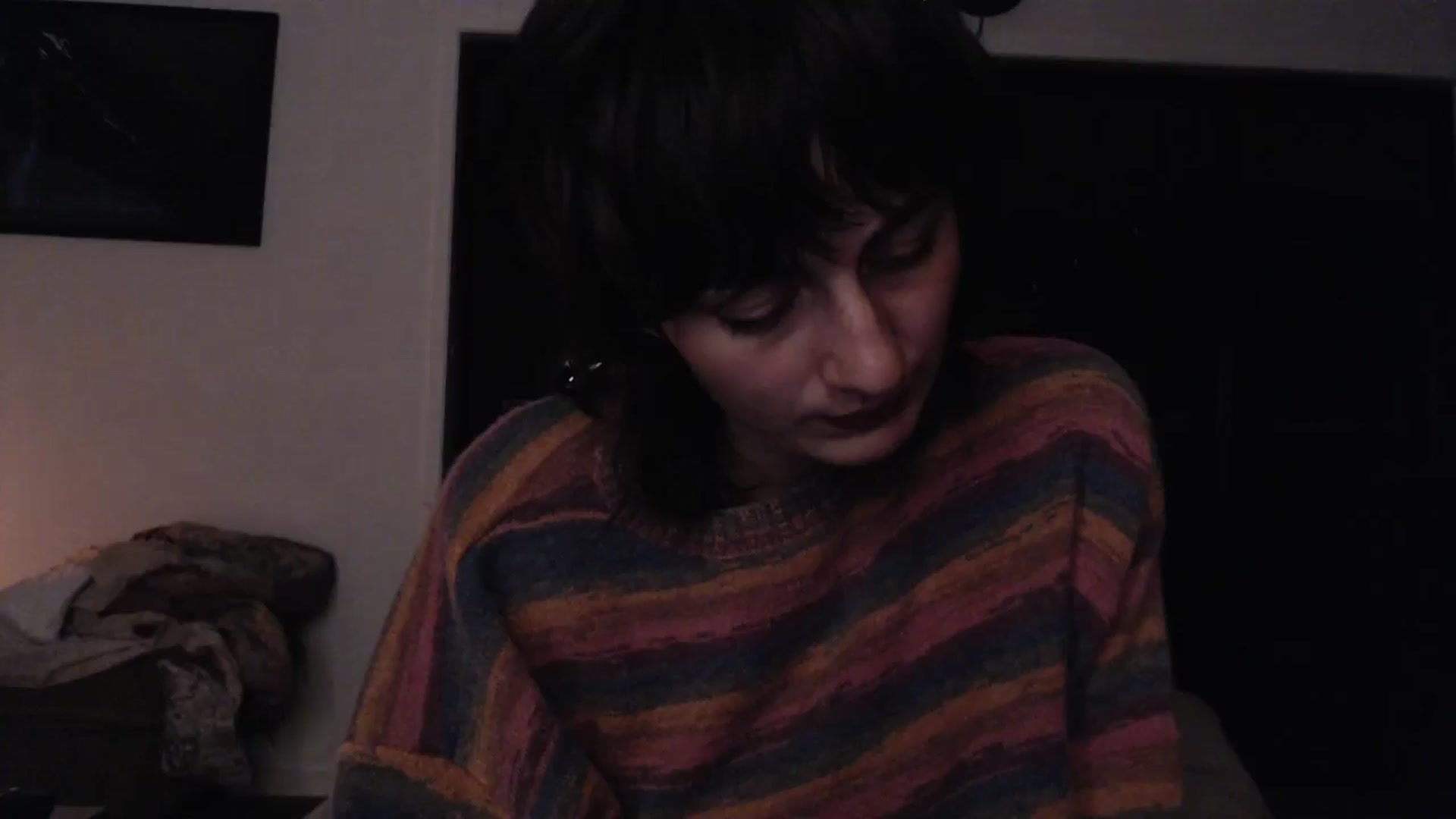 Gallery image thumbnail from Saskia's myfreecams stream on, 06/10/2024, 09:32 image 4 of 20