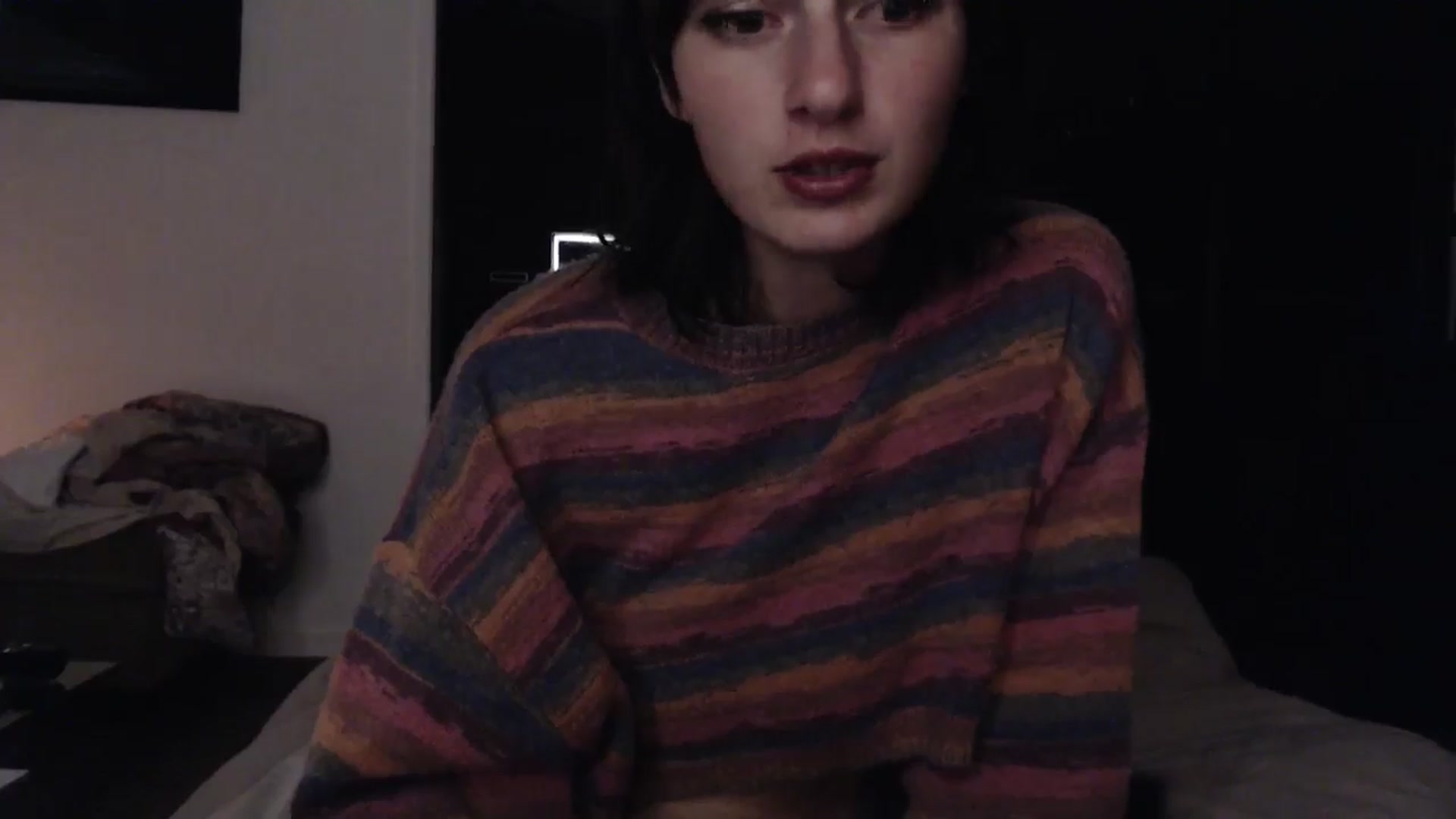 Gallery image thumbnail from Saskia's myfreecams stream on, 06/10/2024, 09:32 image 13 of 20