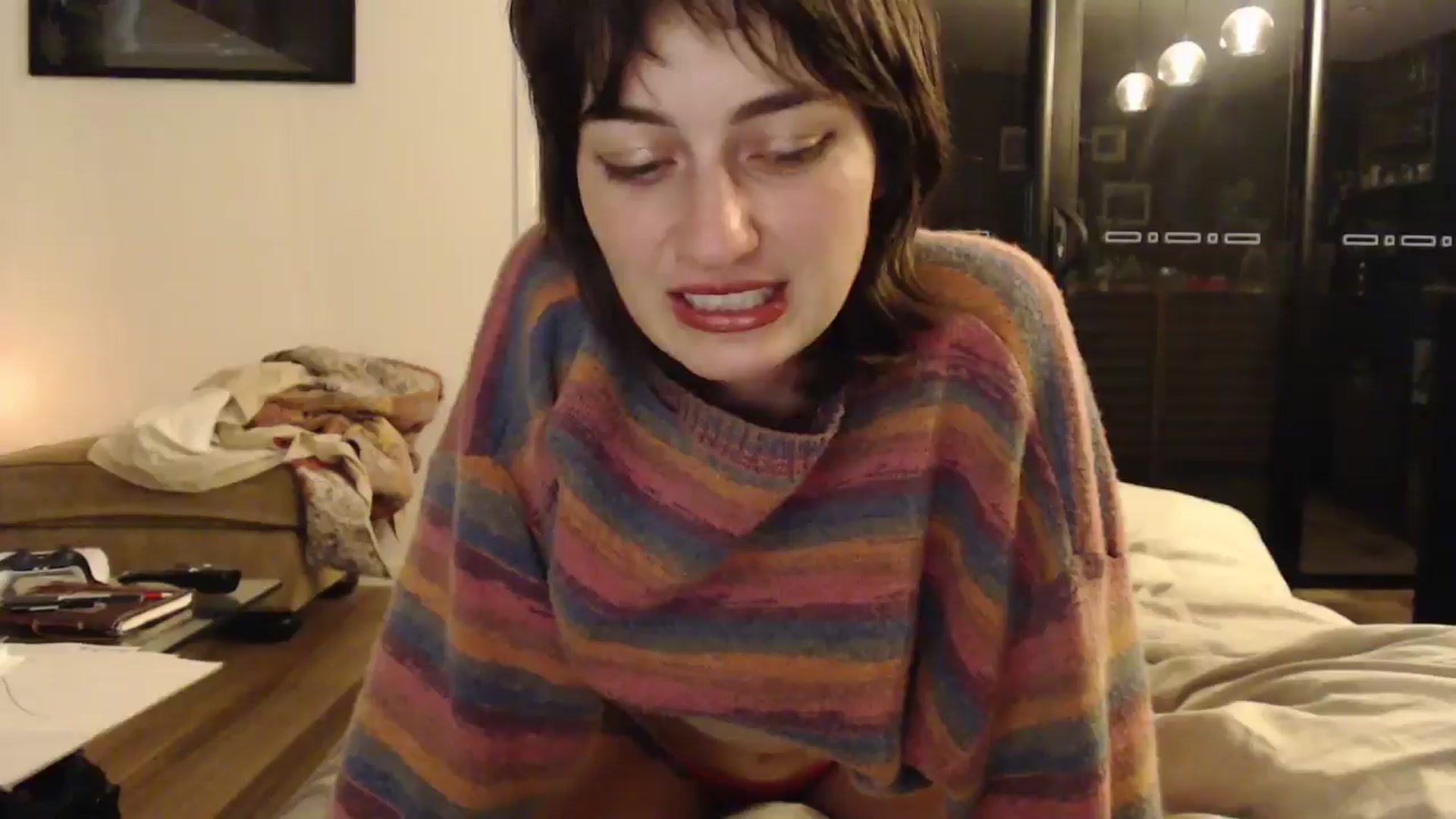 Gallery image thumbnail from Saskia's myfreecams stream on, 06/10/2024, 10:07 image 8 of 20