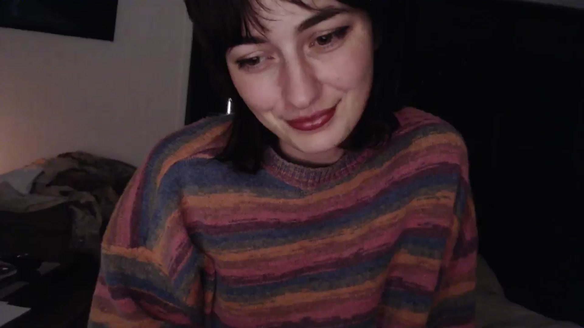 Gallery image thumbnail from Saskia's myfreecams stream on, 06/10/2024, 10:07 image 4 of 20