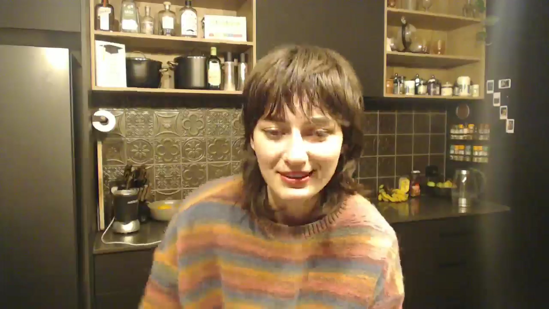 Gallery image thumbnail from Saskia's myfreecams stream on, 06/10/2024, 11:48 image 3 of 20