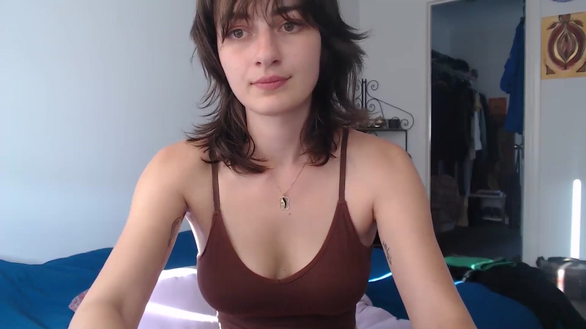 Gallery image thumbnail from Saskia's myfreecams stream on, 08/26/2024, 05:58 image 12 of 20