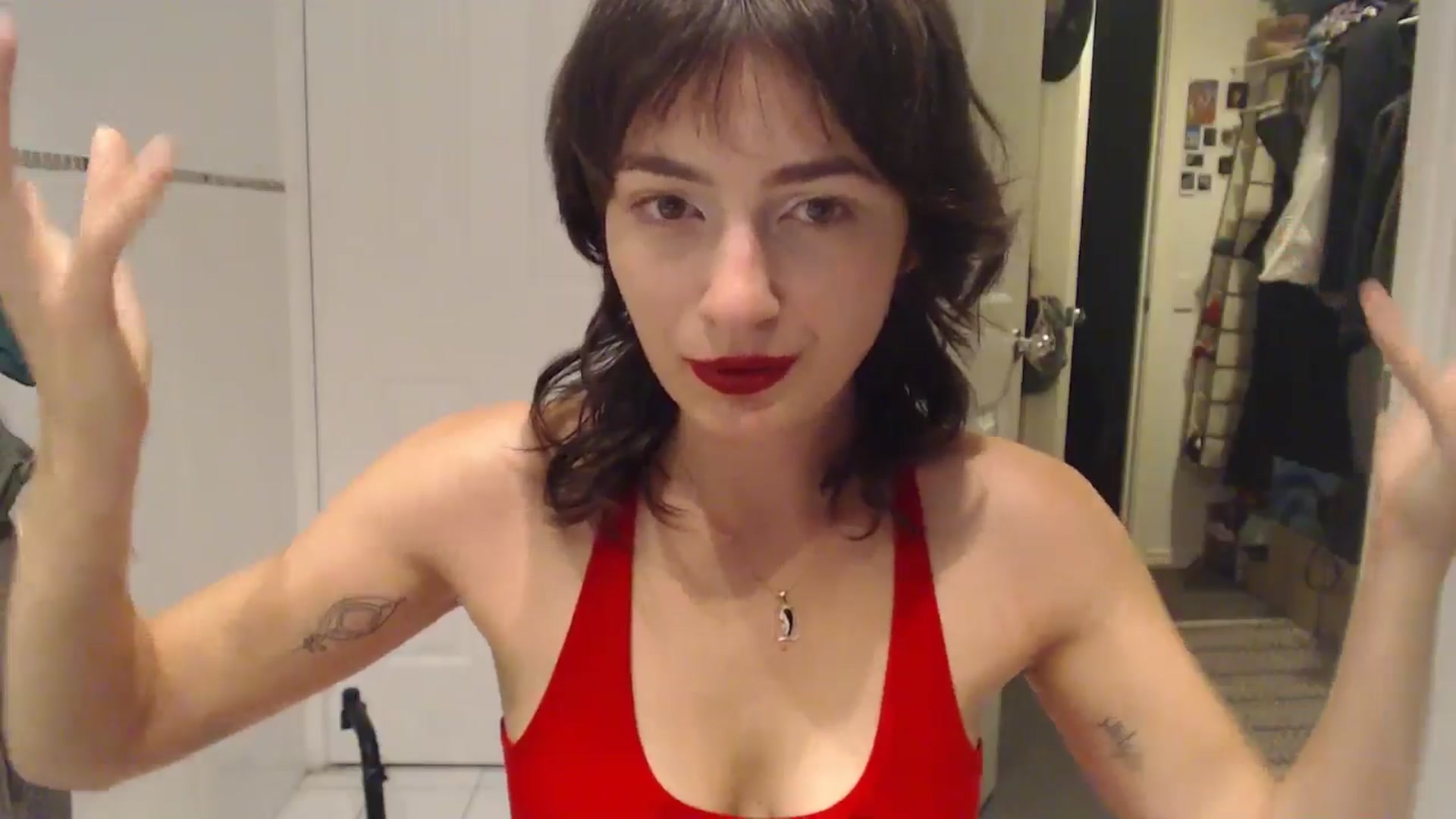 Gallery image thumbnail from Saskia's myfreecams stream on, 08/29/2024, 09:38 image 7 of 20