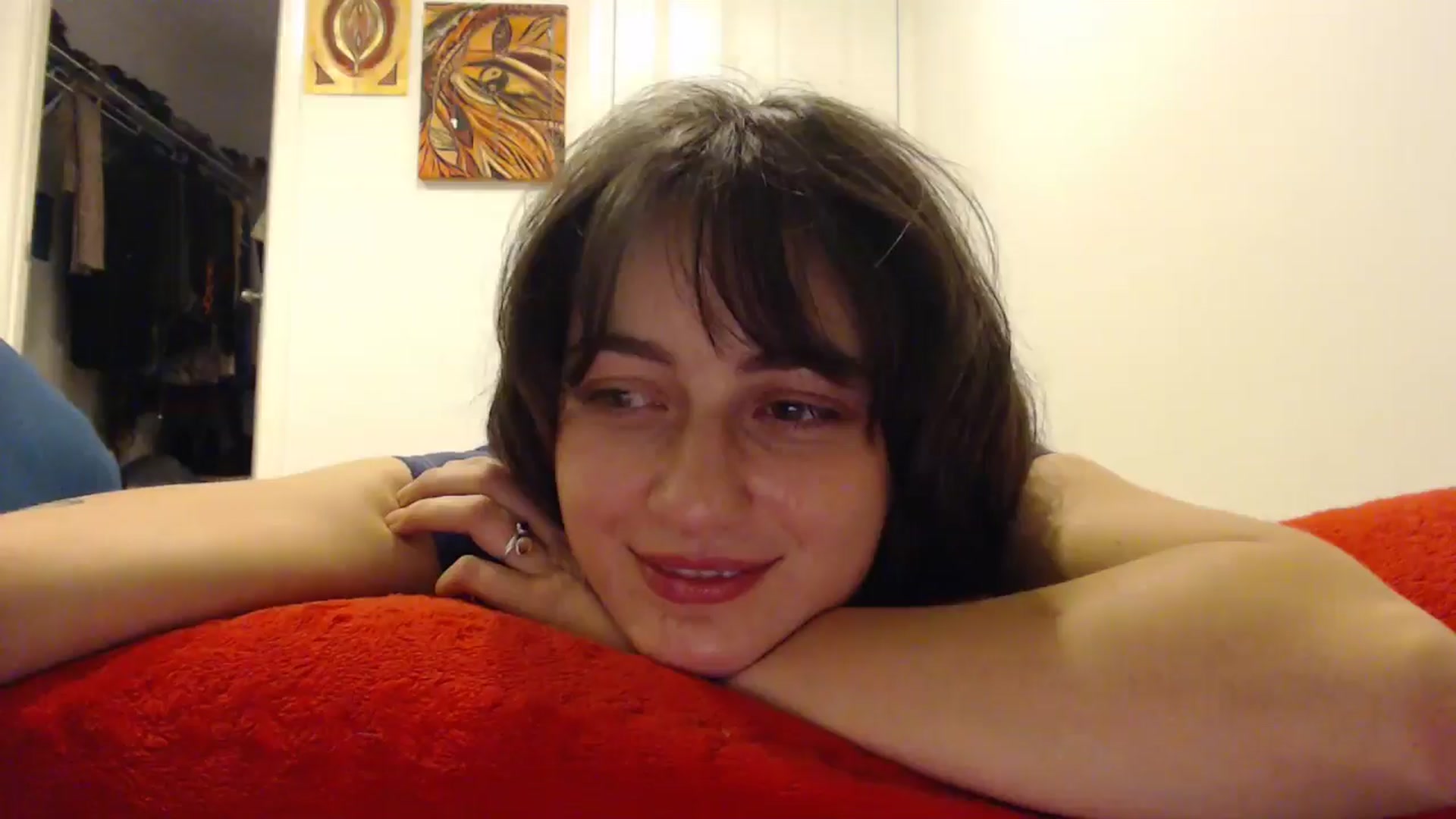 Gallery image thumbnail from Saskia's myfreecams stream on, 10/17/2024, 09:27 image 12 of 20