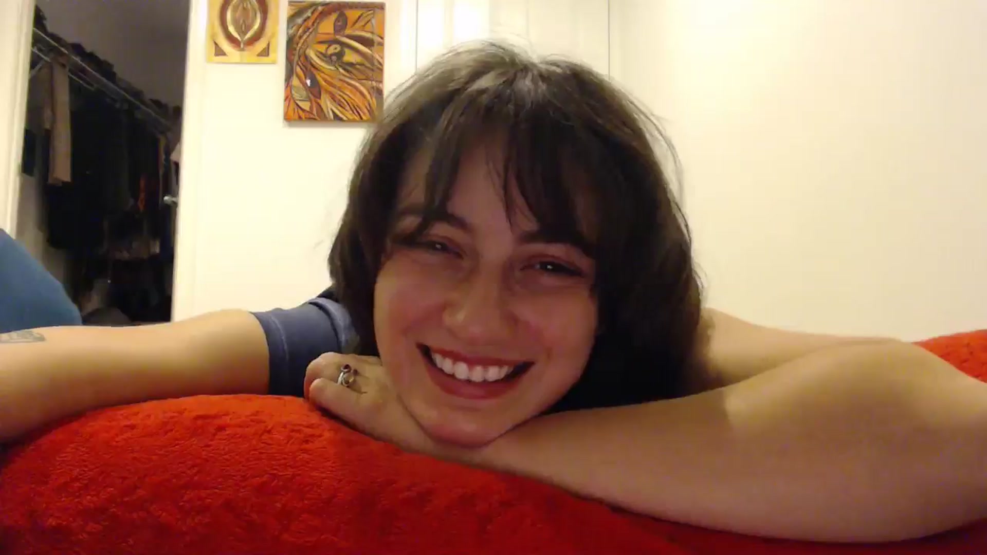 Gallery image thumbnail from Saskia's myfreecams stream on, 10/17/2024, 09:27 image 17 of 20